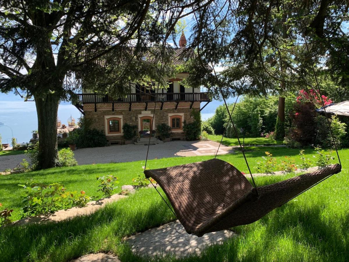 Private Luxury Spa & Silence Retreat With Spectacular View Over The Lake Maggiore Stresa Extérieur photo